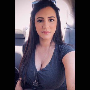 Meet your Posher, Kimberly elyse